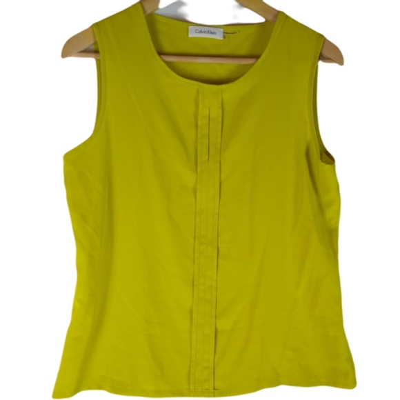 Calvin Klein Tops - Calvin Klein Keyhole Top Chartreuse S